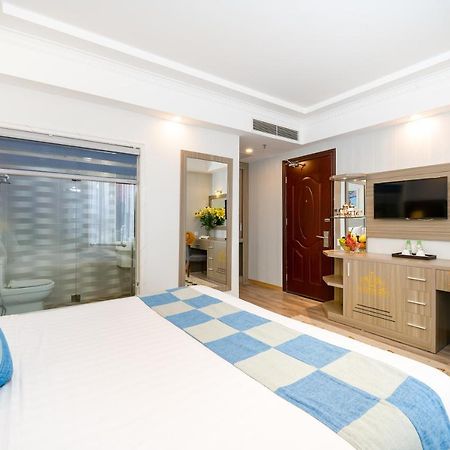 דה נאנג Royal Beach Hotel מראה חיצוני תמונה
