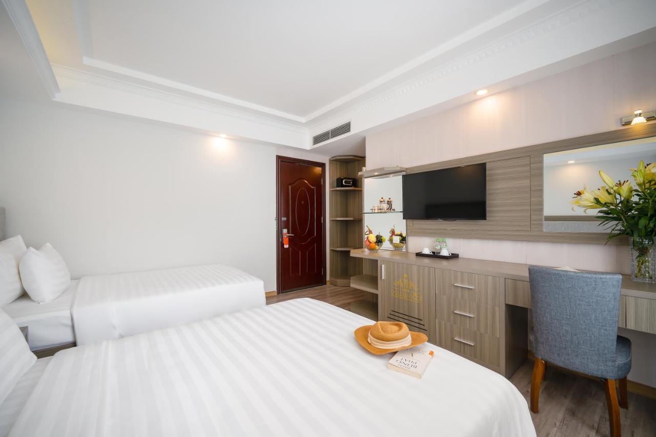 דה נאנג Royal Beach Hotel מראה חיצוני תמונה