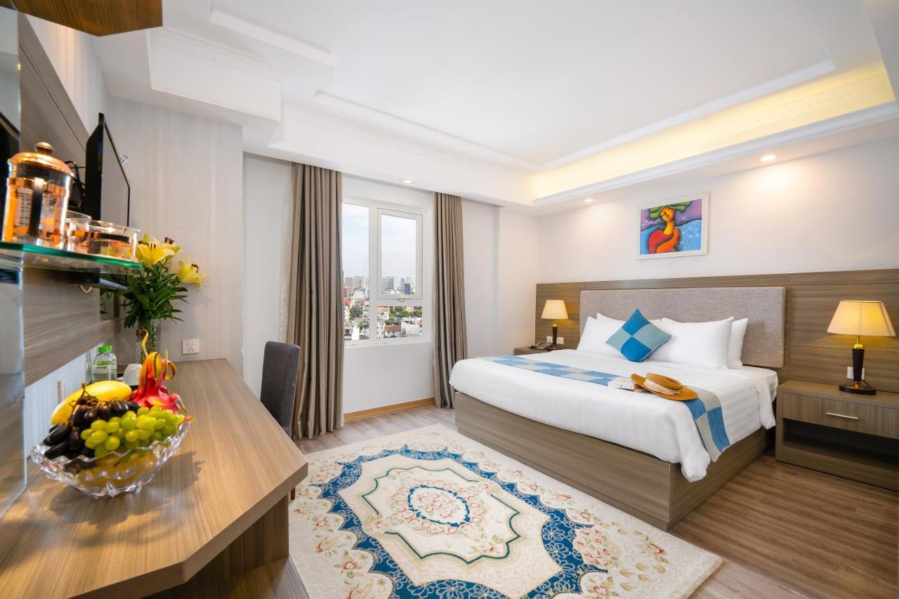 דה נאנג Royal Beach Hotel מראה חיצוני תמונה
