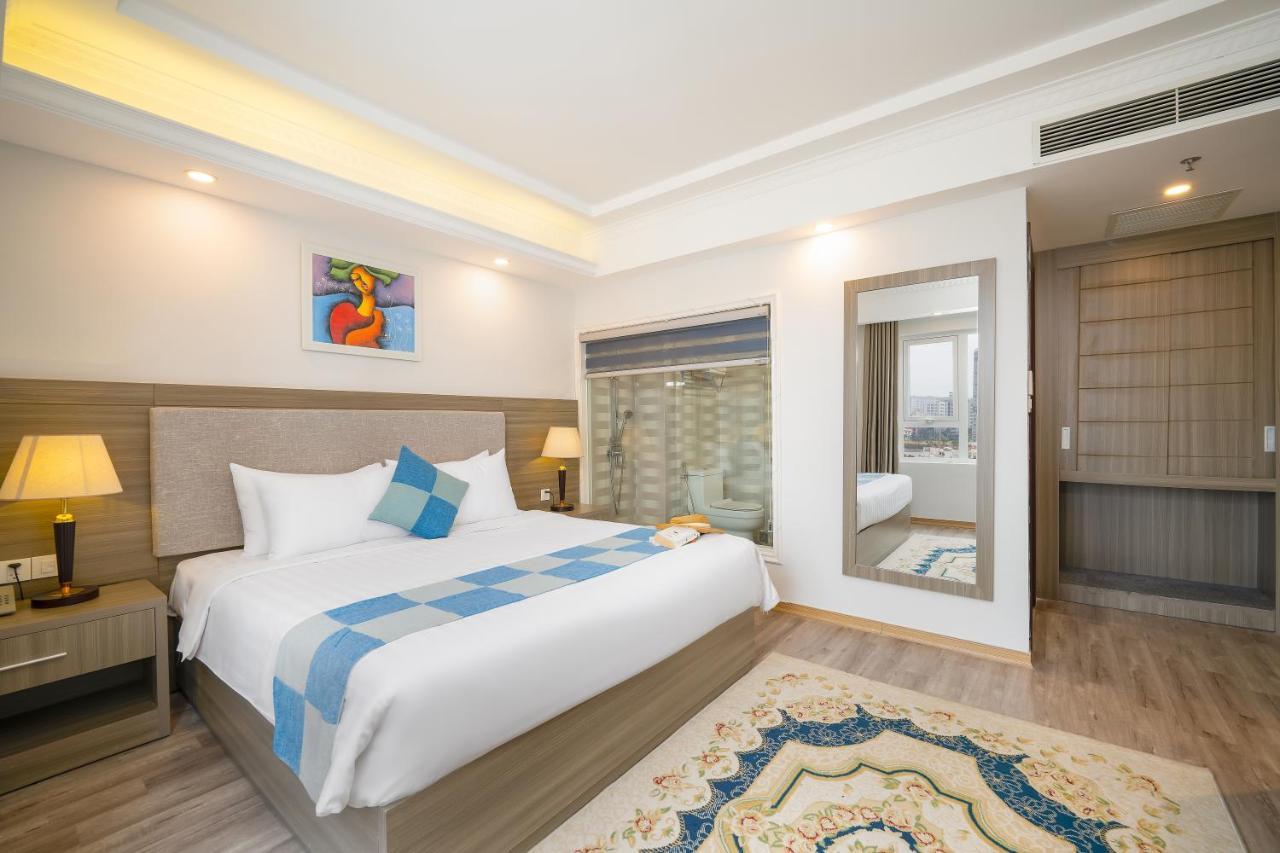 דה נאנג Royal Beach Hotel מראה חיצוני תמונה